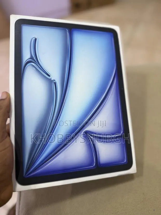 New Apple iPad Air 11 (2025) 1 TB Blue · Photo 1