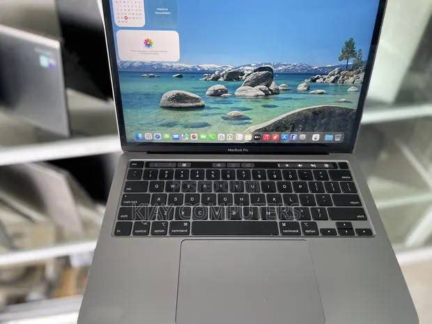 Laptop Apple MacBook Pro 2020 16GB Intel Core i7 SSD 500GB · Photo 1