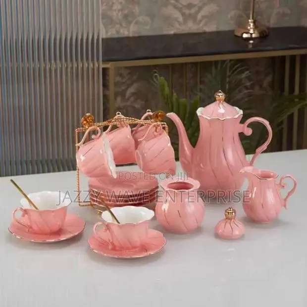 Glass and Jug Set · Photo 1