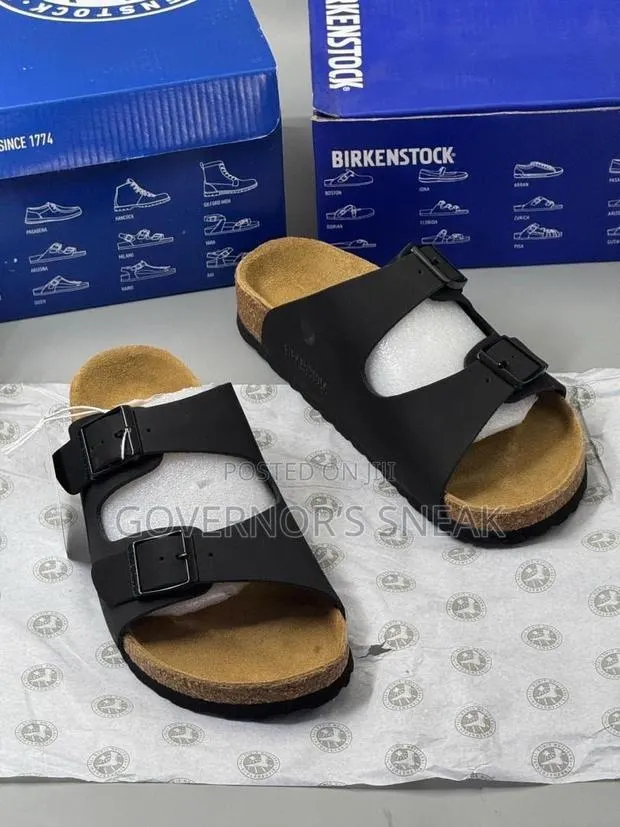 Birkenstock Arizona Black · Photo 1