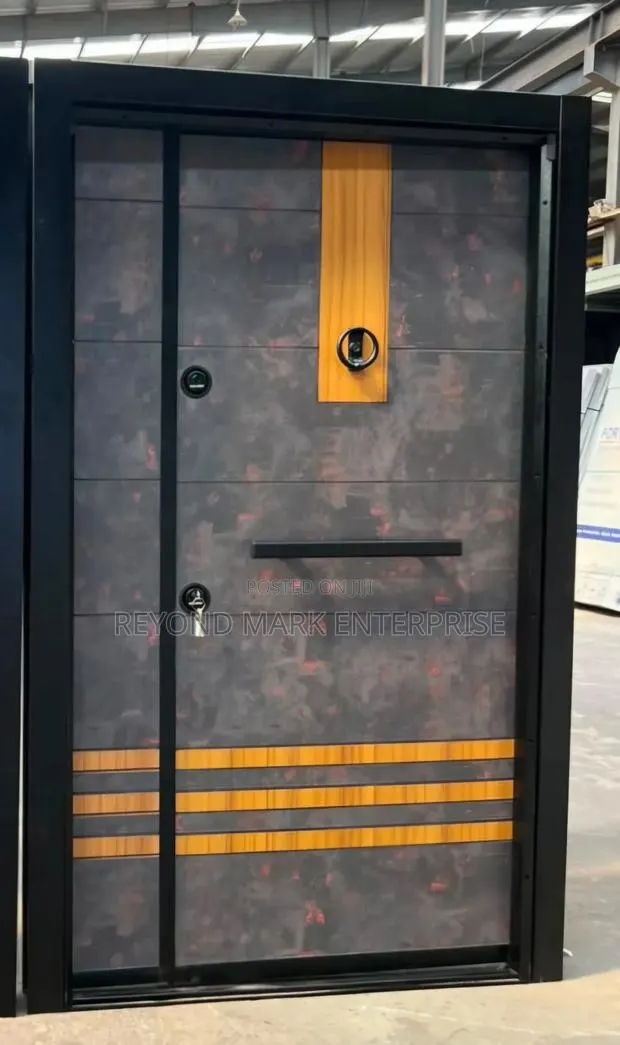 One and a Half Security Door, · Photo 1