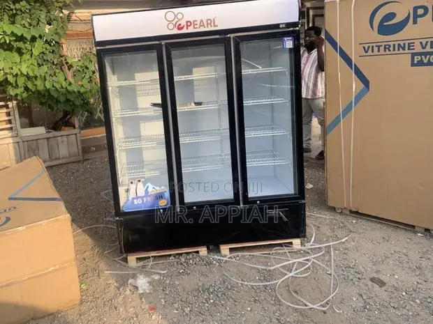 Pearl 3 Door Display Fridge With Silent Operation(950liter) · Photo 1