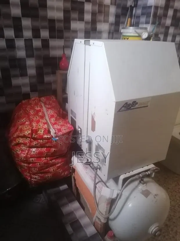 Airsep Topaz Plus Dual Oxygen Concentrator · Photo 1