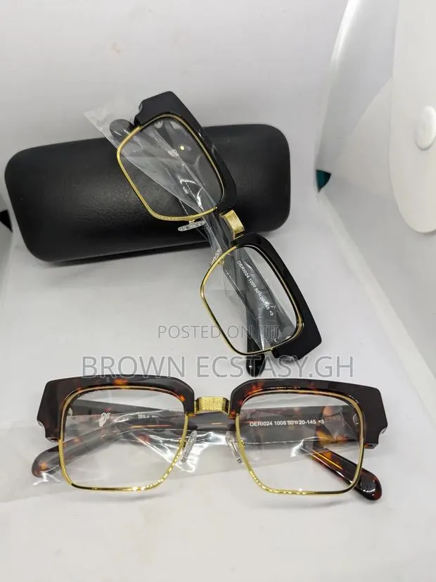 Off-White Glasses · Photo 1
