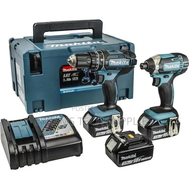 Makita 18 Volt Cordless Twin Pack 3 X 3Ah + 216 Piece Accessory Pack · Photo 1