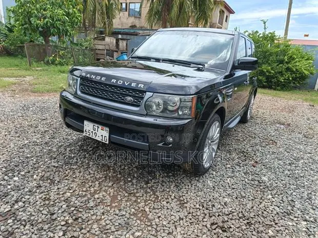 Land Rover Range Rover Sport HSE 4x4 (5.0L 8cyl 6A) 2010 Black · Photo 1
