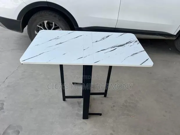 Modern Foldable Dinning Table · Photo 1