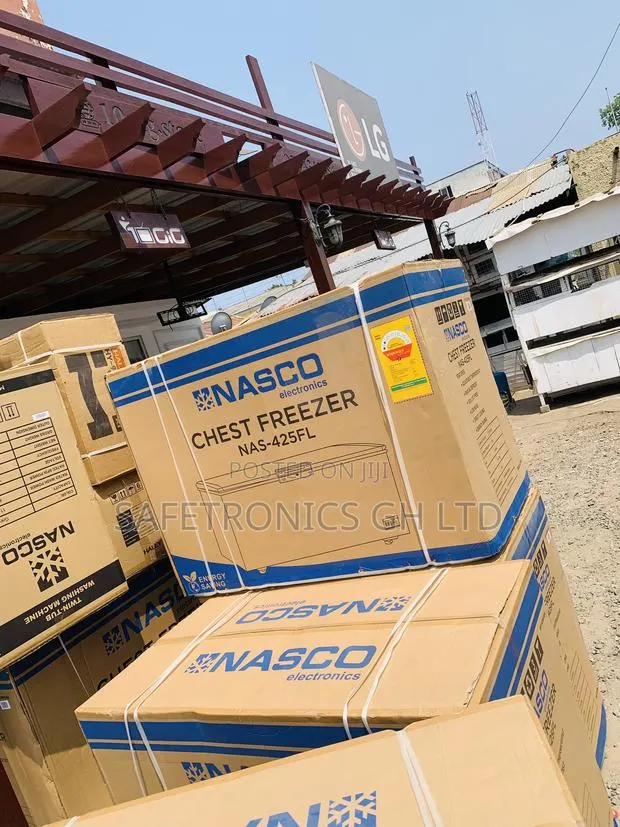 Check Out Nasco NAS-425FL 318-Liter Single-Door Chest Freezer · Photo 1