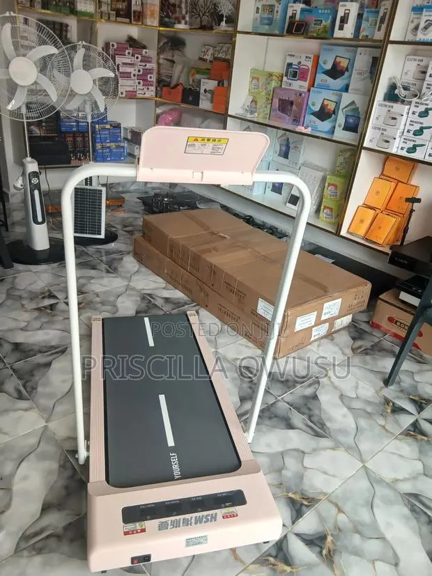 Electric Treadmill · Photo 1
