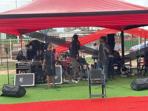 Live Band and Equipment for All Events · Photo 1