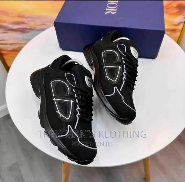 Dior B30 Mesh Technical Fabric · Photo 1