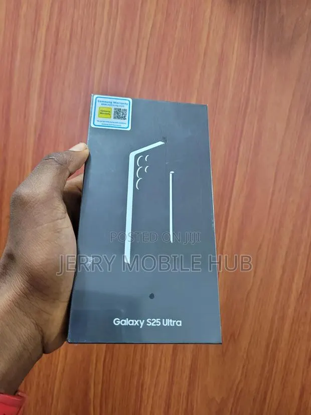 New Samsung Galaxy S25 Ultra 256 GB · Photo 1