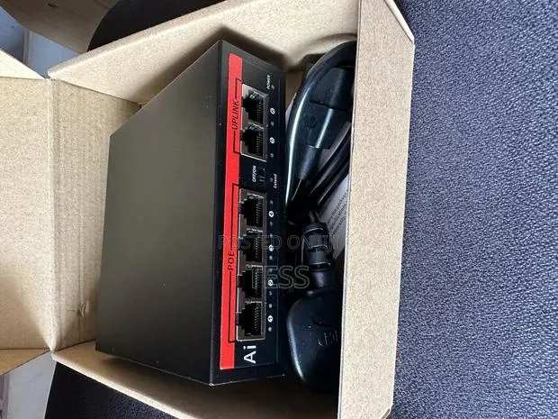 4ports Poe Switch With 2uplink Ai · Photo 1