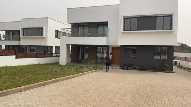 4bdrm House in West Legon for rent · Photo 1