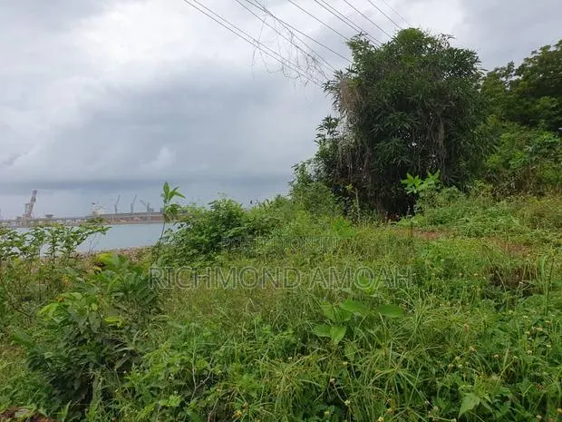 Half Plot for Sale at Apremdo Kingsbury · Photo 1