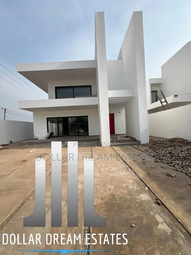 5bdrm House in East Legon for sale · Photo 1