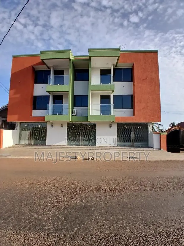 2bdrm Apartment in Costa, Baatsona Total for rent · Photo 1