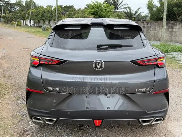 Changan UNI-T 1.5 FWD 2020 Gray · Photo 1