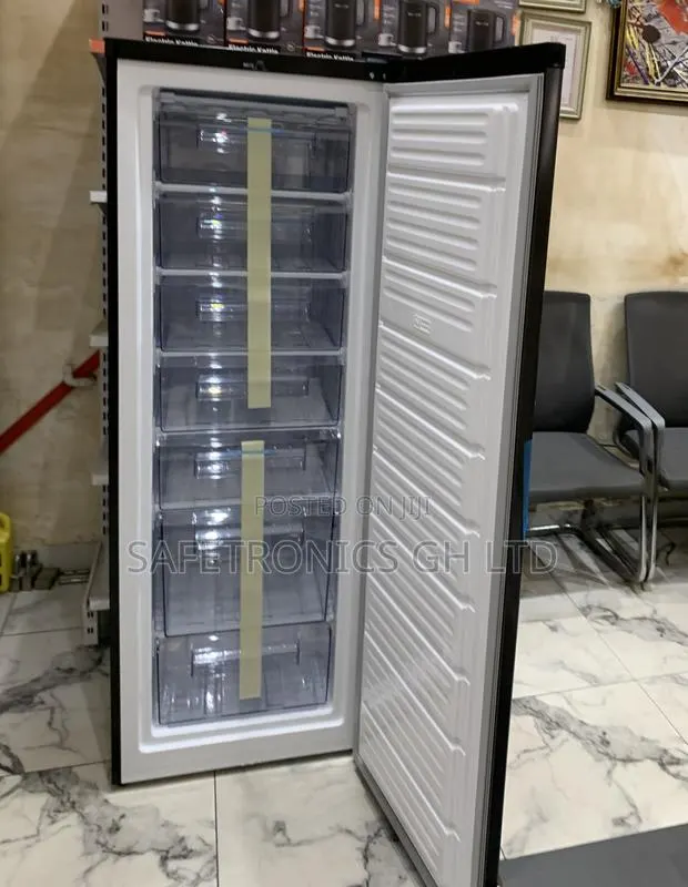 Exclusive Pearl Puf-370-1a Upright Standing Freezer · Photo 1