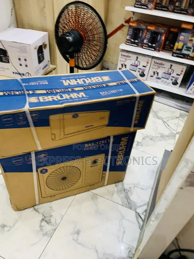 Ultra Modern Sleek Air Conditioner 1.5hp Bruhm · Photo 1