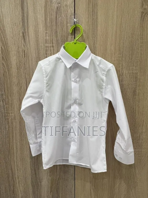 Plain White Shirt · Photo 1