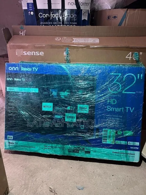 Onn 32" HD Roku Smart TV · Photo 1