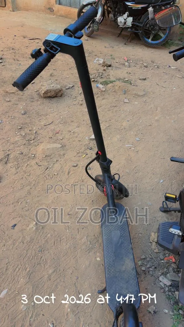 Motorcycle 2026 Black · Photo 1