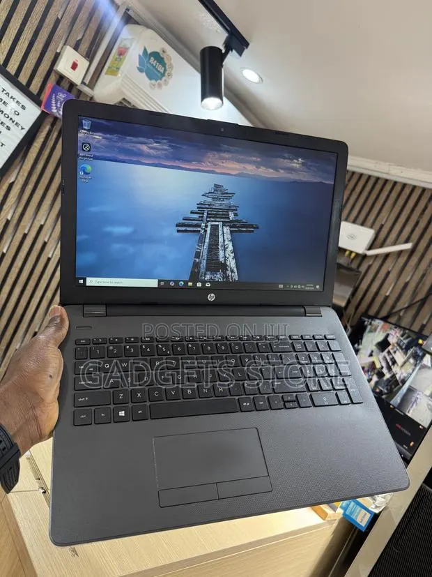 Laptop HP 250 G5 8GB Intel Core i3 SSD 128GB · Photo 1