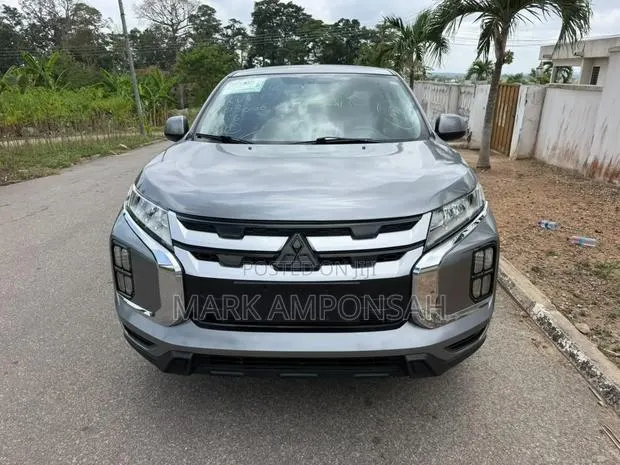 Mitsubishi RVR 2021 Gray · Photo 1