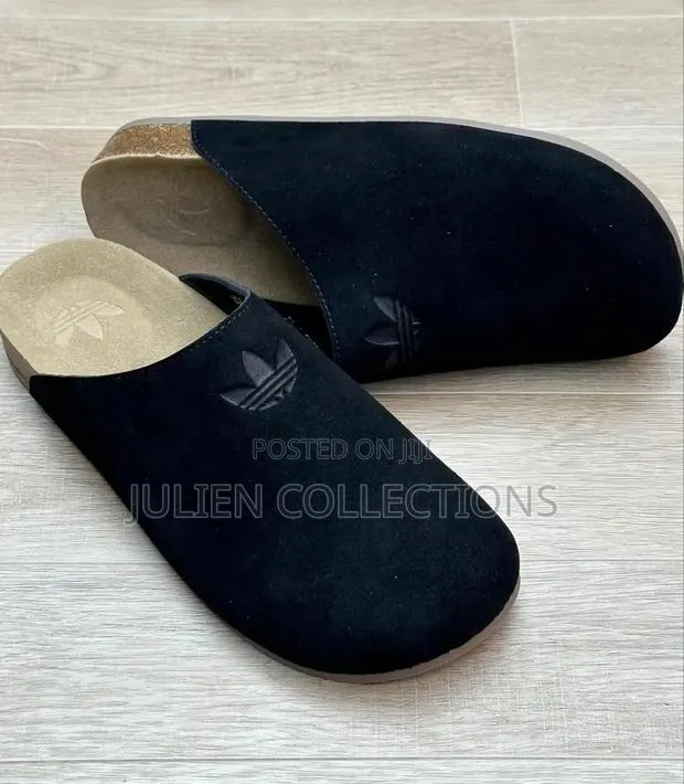 Adidas Boston Og Black and Brown · Photo 1