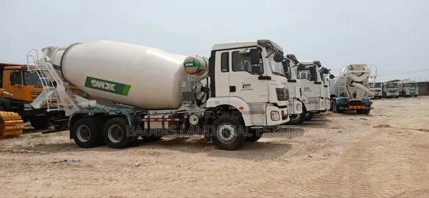 XCMG Concrete Mixer Truck · Photo 1