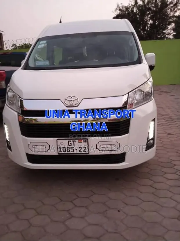 Mini Vans for Hiring for Weddings Guest. · Photo 1