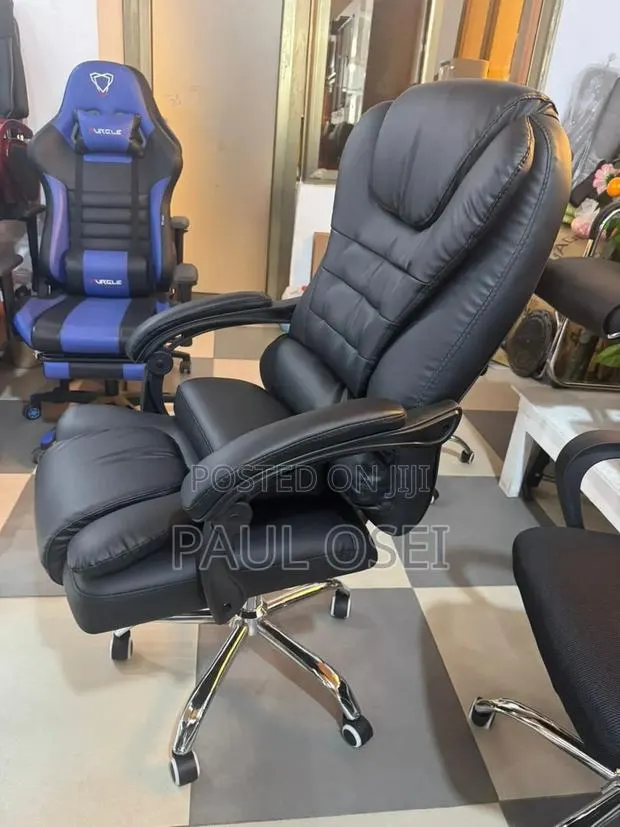 Executive Office Chair · Photo 1