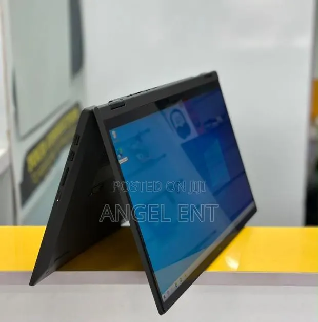 Laptop Lenovo 16GB Intel Core i7 SSD 256GB · Photo 1