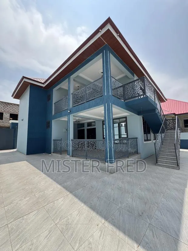 2bdrm Apartment in New Bortianor, Weija for rent · Photo 1