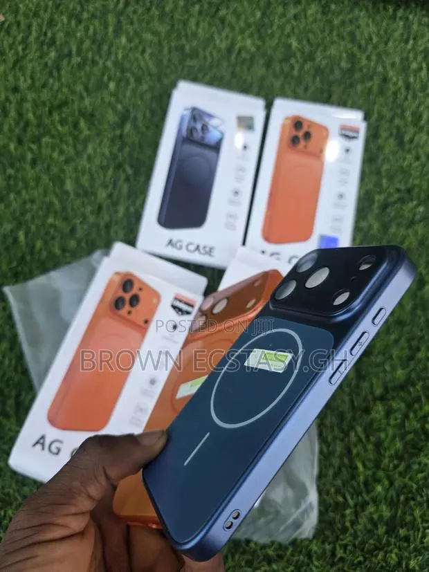 iPhone 13/14/15/16/ 17 Pro and Pro Max Upgrade Case · Photo 3