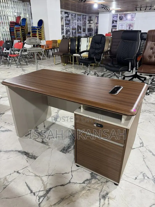Home Office Desk 1,4 Mitters · Photo 1