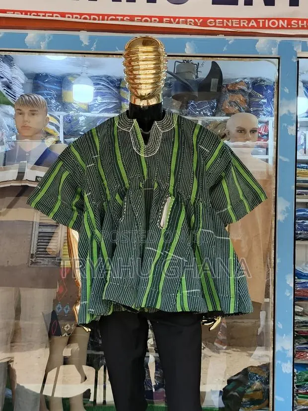 Shop New Amazing Original Ghanaian Batakari Smocks in Accra at Tryahu · Photo 1