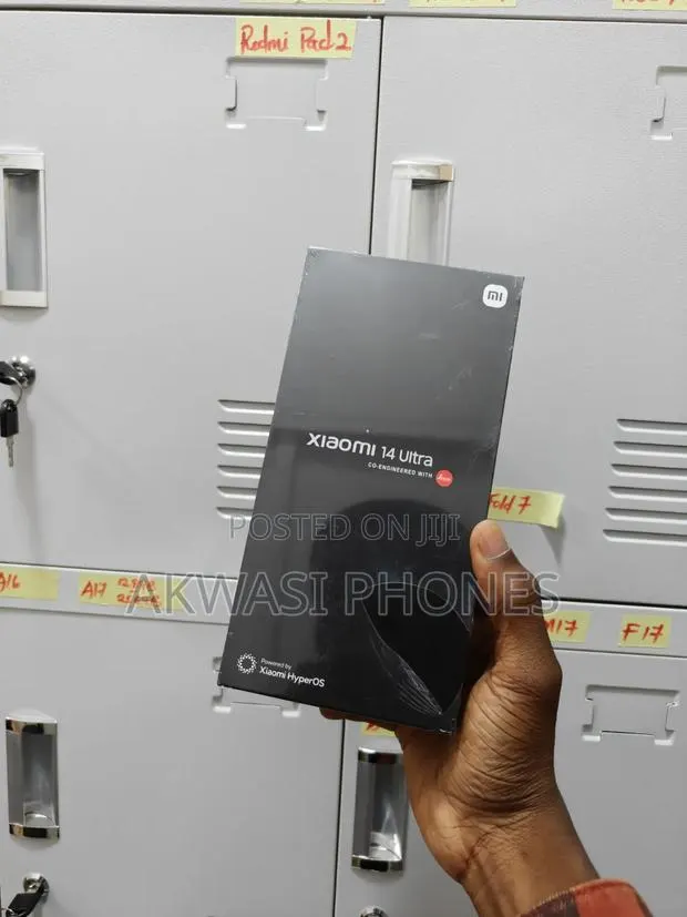 New Xiaomi 14 Ultra 512 GB Black · Photo 1