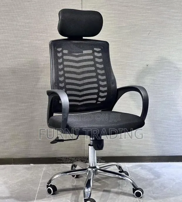 High Back Office Chair · Photo 1