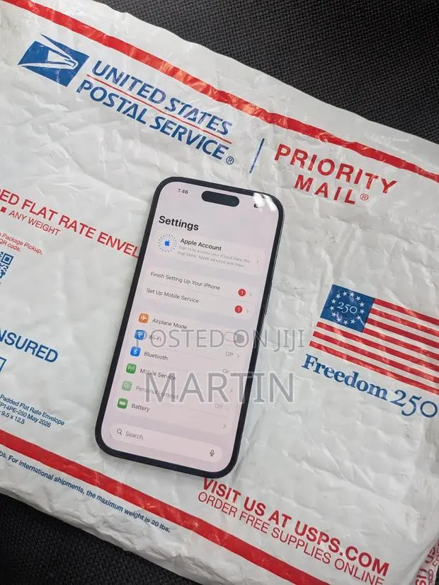 Apple iPhone 15 Pro 128 GB Blue · Photo 1