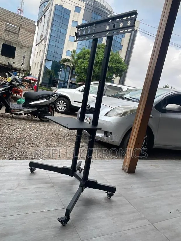 Maxguard 55-100 Colossus Stand Crafted for Massive Screens · Photo 1