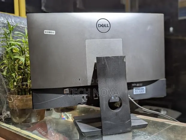 Desktop Computer Dell OptiPlex 7460 8GB Intel Core i7 SSD 256GB · Photo 1