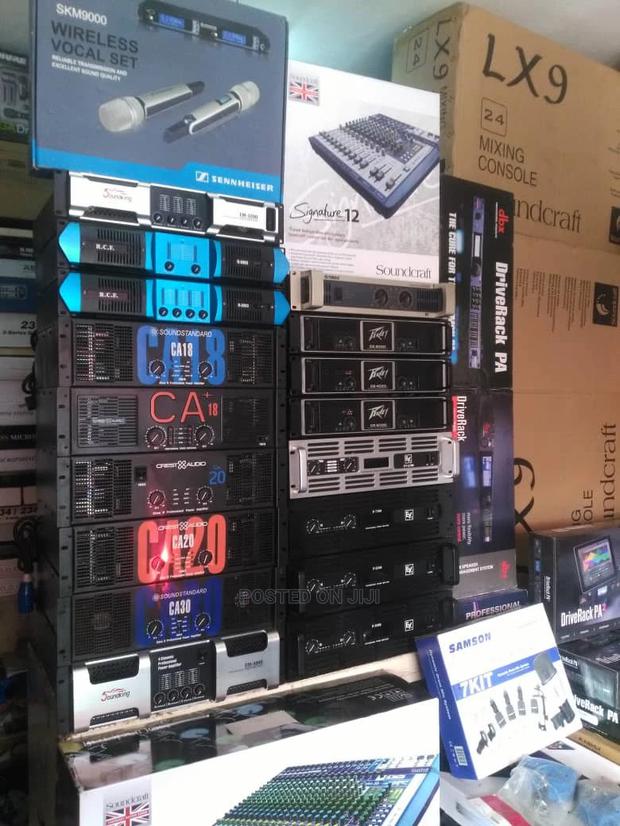Musical Instruments Shop · Photo 5