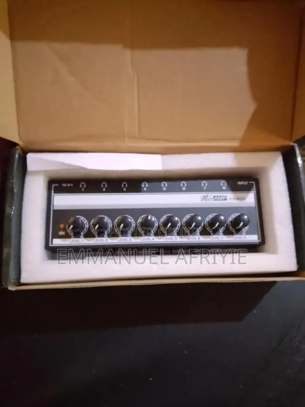 Professional 8-Channel Audio Amplifier / Level Controller · Photo 1