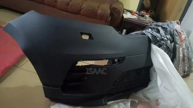 Range Rover All Body Kits Velar Front Bumper · Photo 1