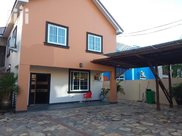 3bdrm House in Bronko Housing, Accra Metropolitan for rent · Photo 1