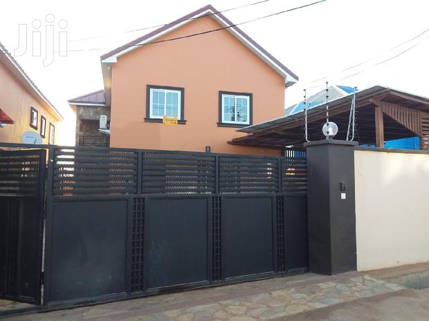 3bdrm House in Bronko Housing, Accra Metropolitan for rent · Photo 2