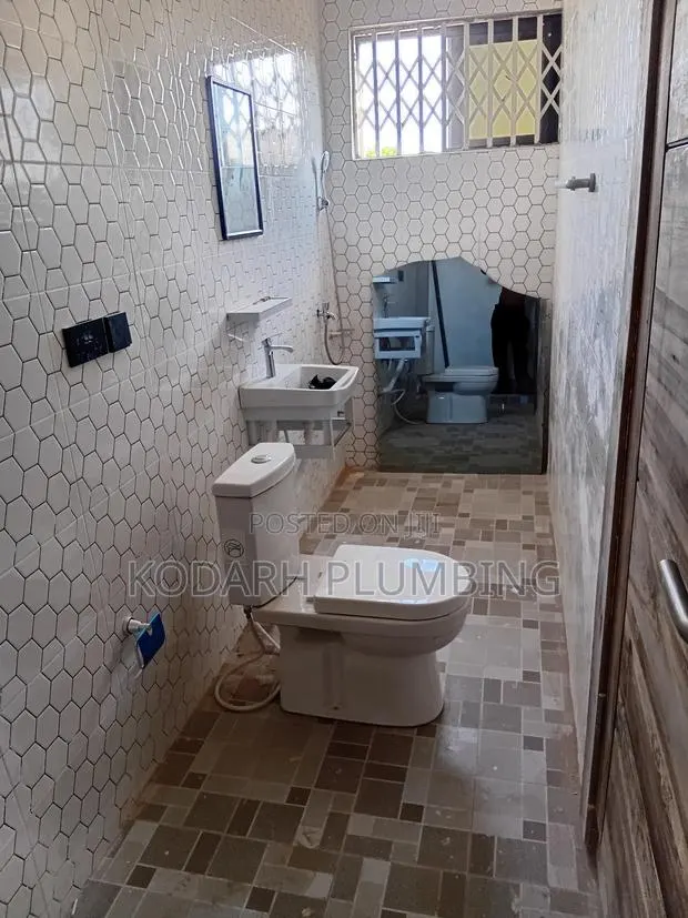 New Building Plumbing and Installation · Photo 1