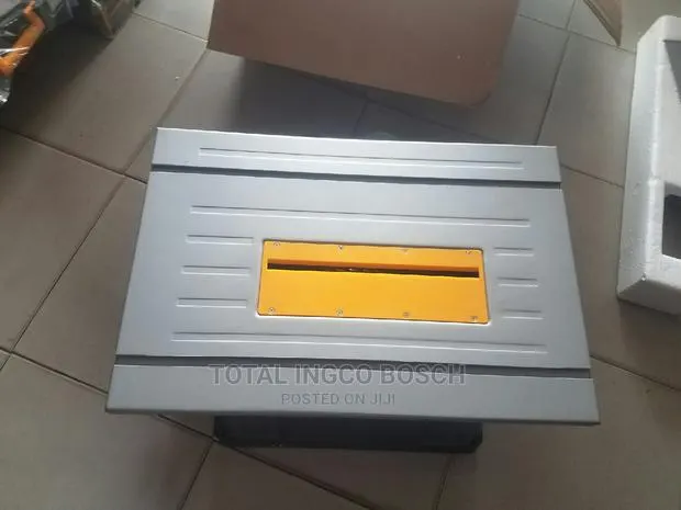 Ingco Table Saw 1500watt · Photo 1